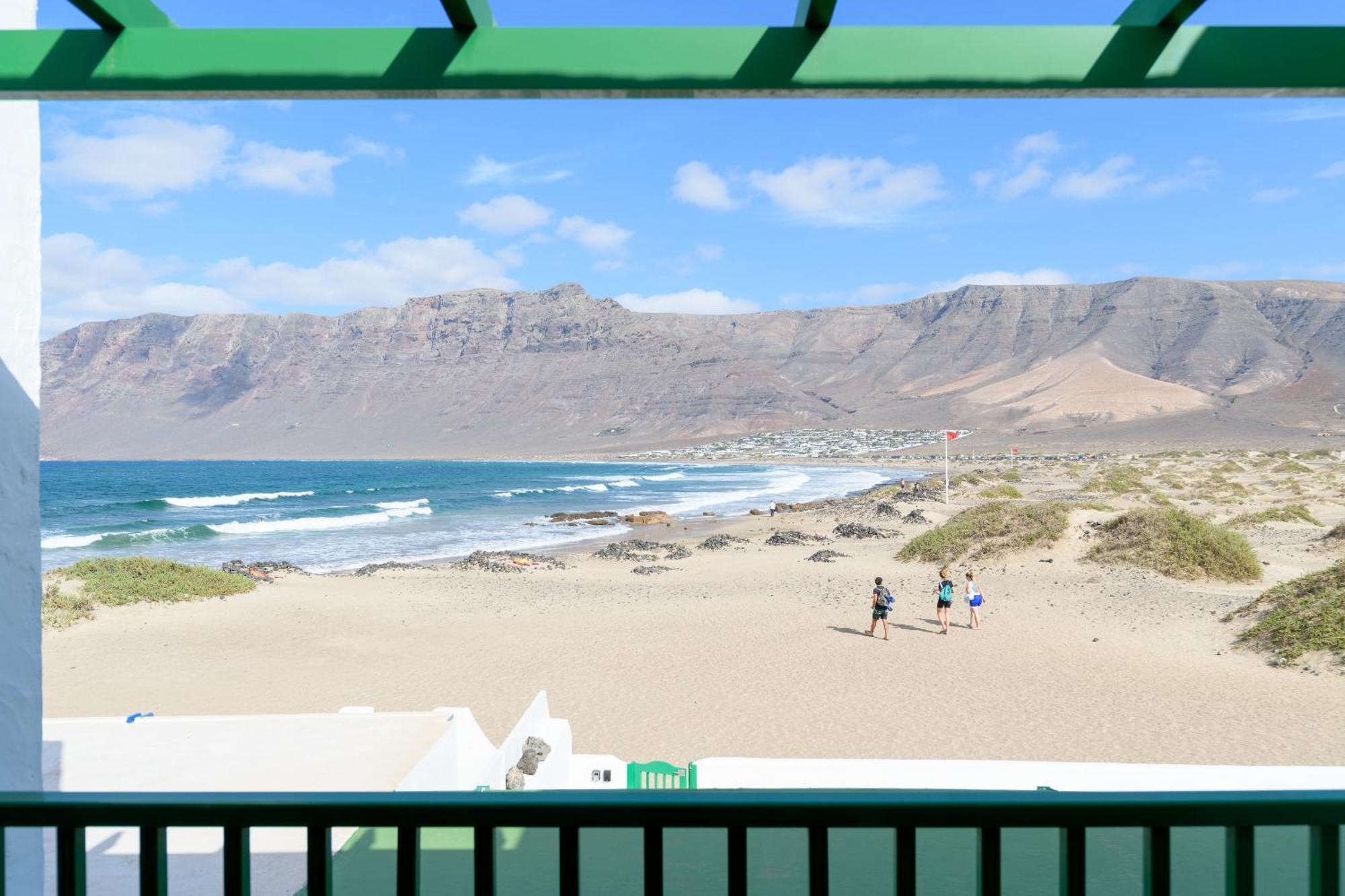 Famara Caracolillos, La Casa Eksteriør billede