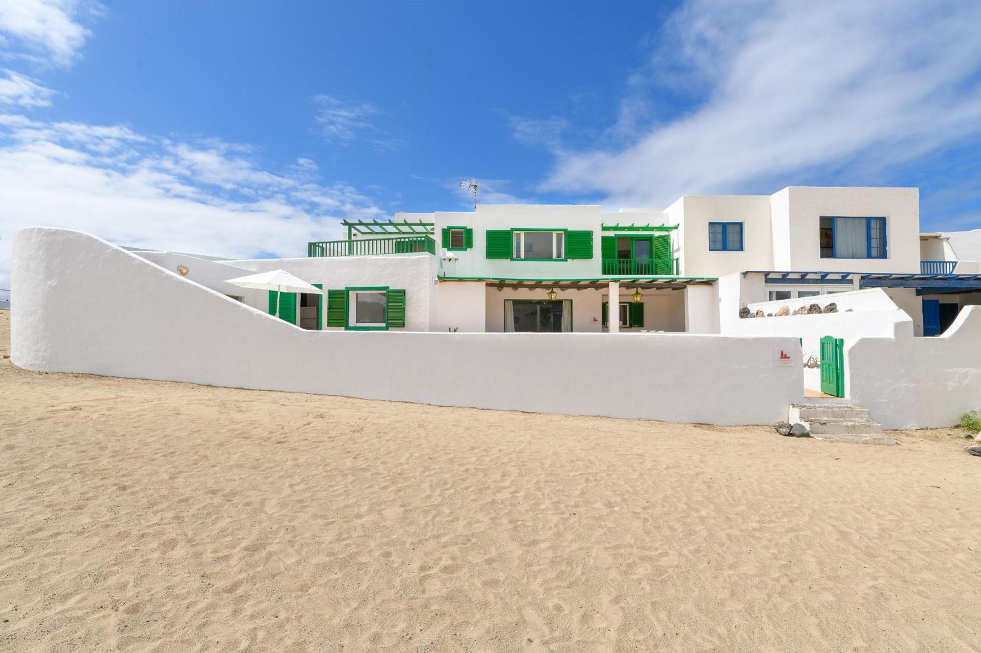 Famara Caracolillos, La Casa Eksteriør billede