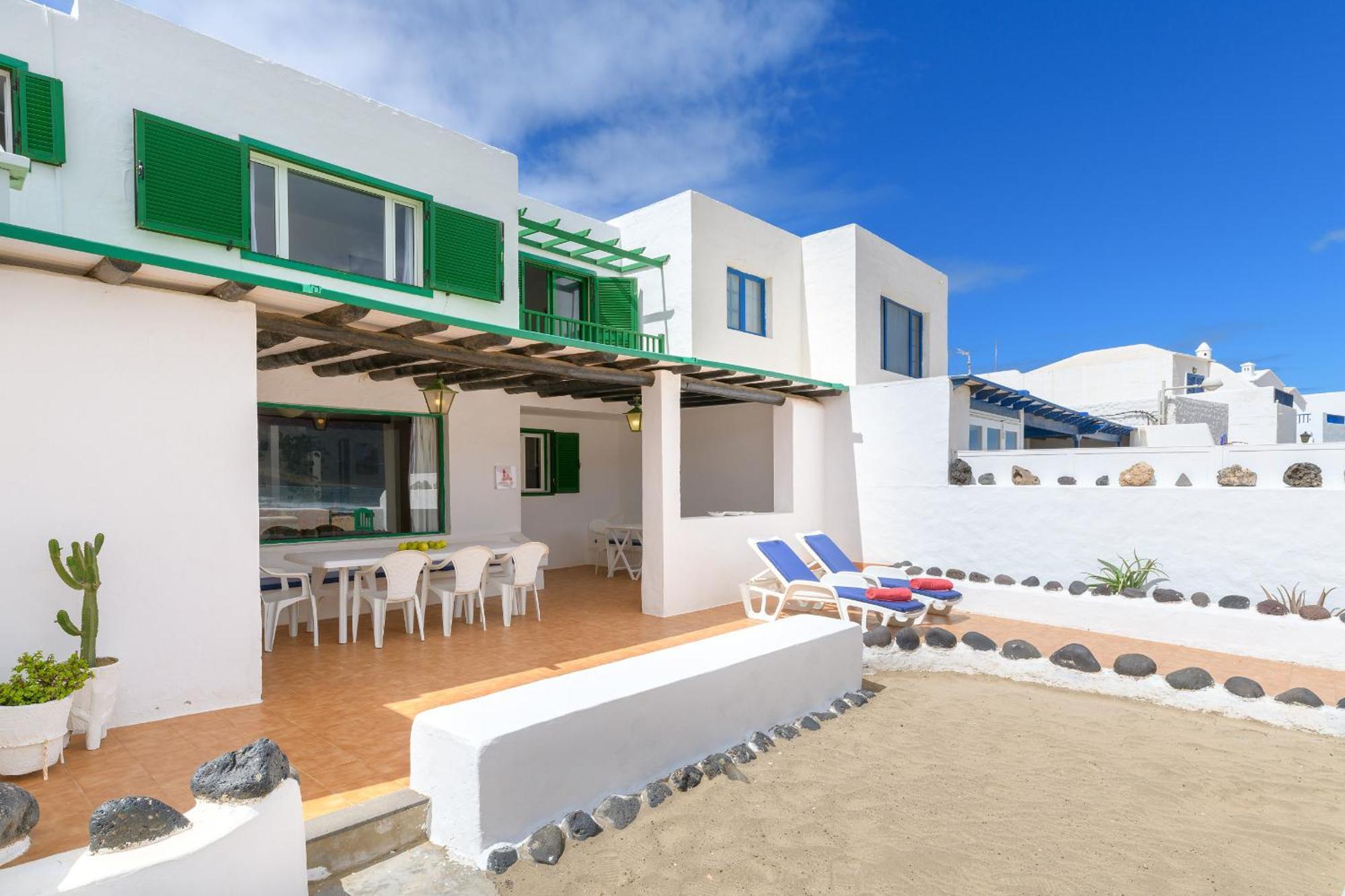Famara Caracolillos, La Casa Eksteriør billede